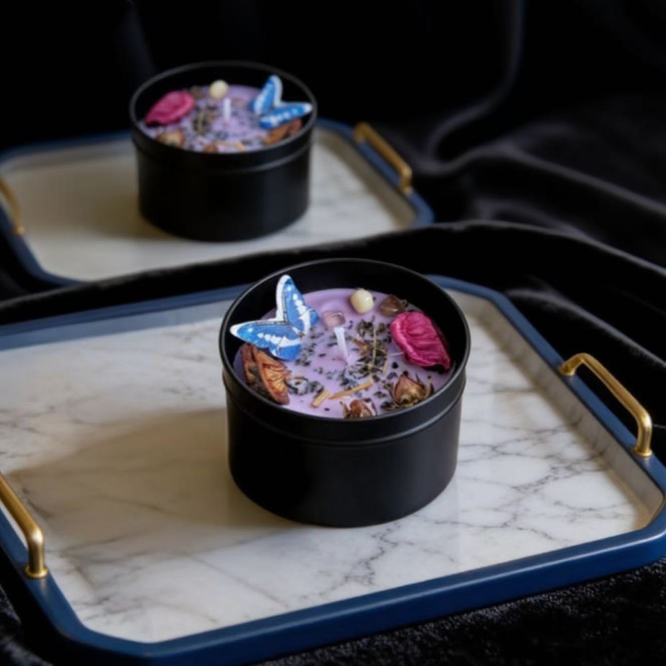 T20 7 large candles (1 sent randomly)